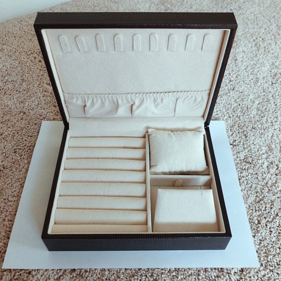 Jewelry Box.New - Picture 4 of 9